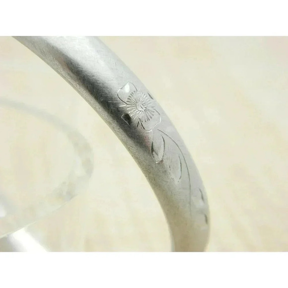 Binder Brothers BB Sterling Silver Etched Engraved Bracelet 12 grams From 1963 - Picture 5 of 8